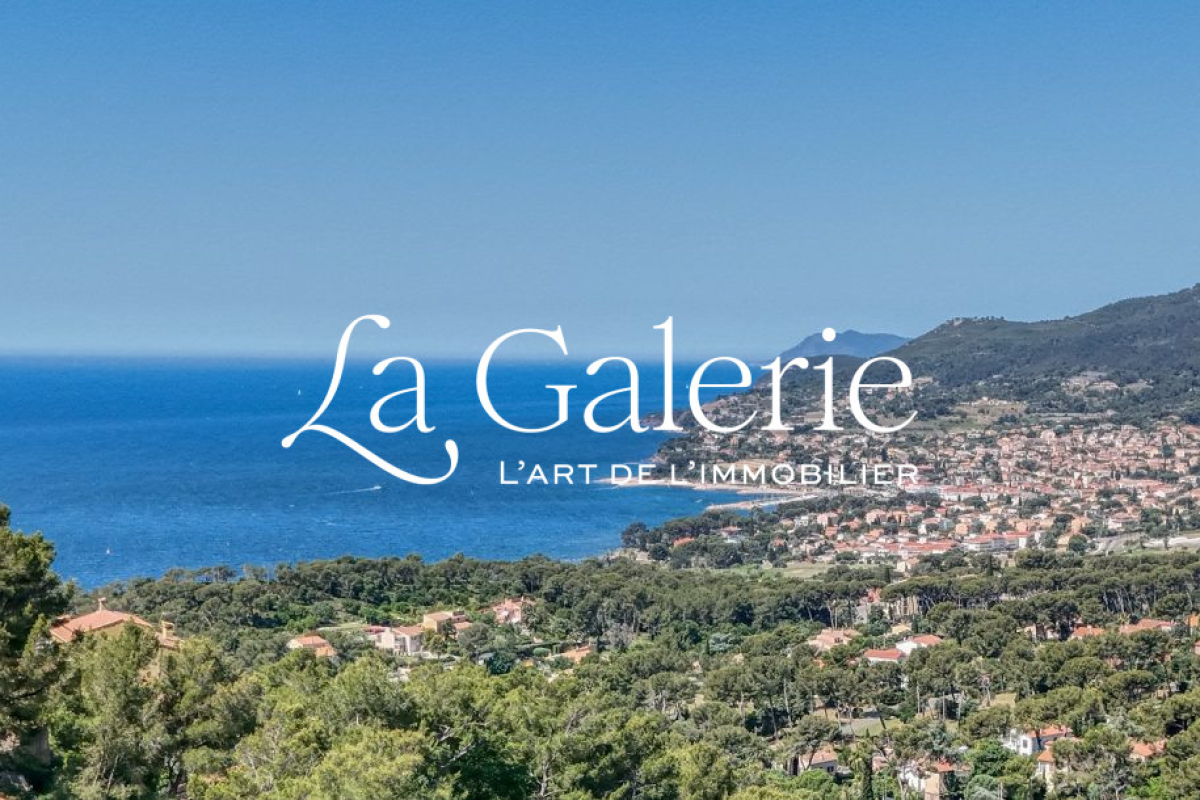 Maison de luxe à vendre à Carqueiranne, 1 280 000 €, Photo 1