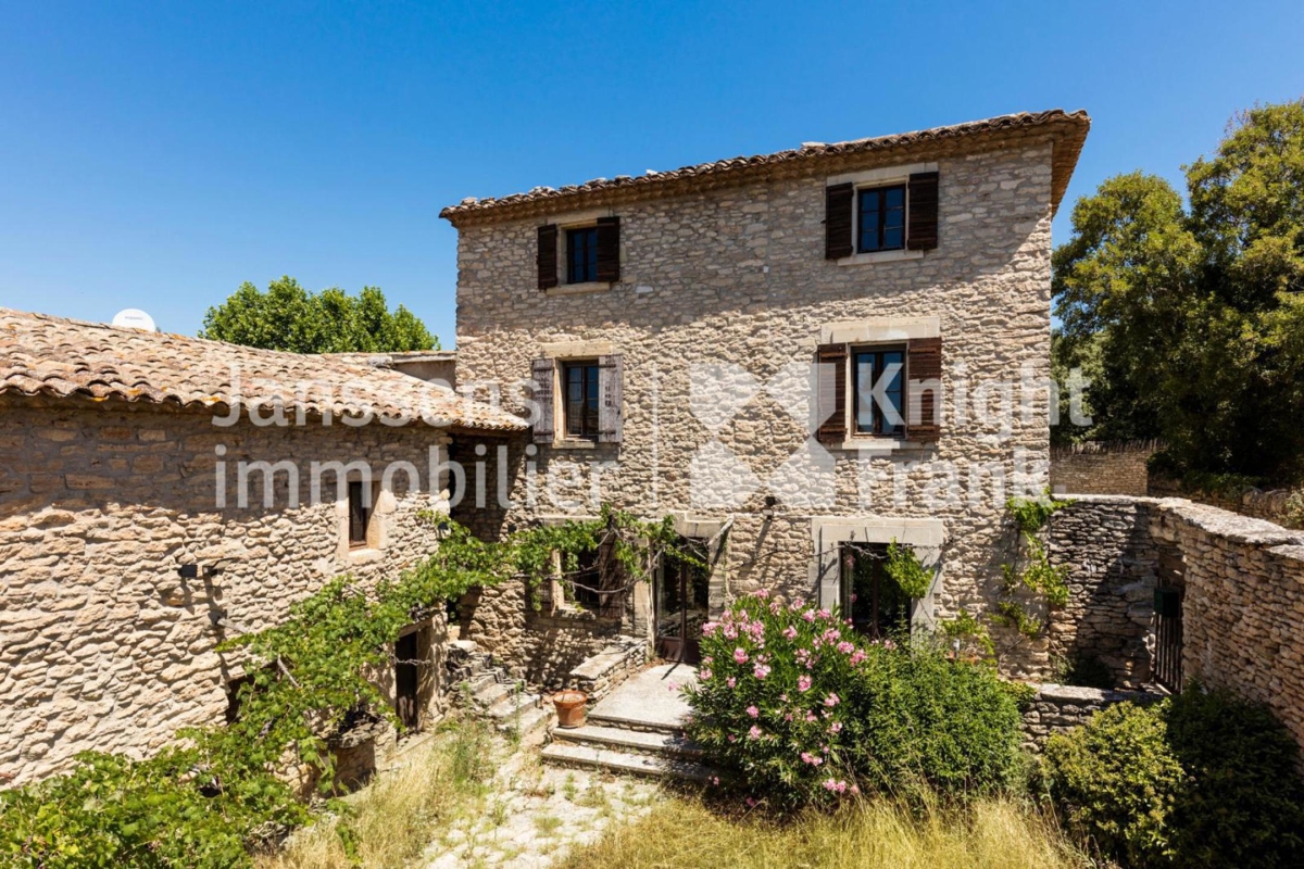 Maison de luxe à vendre à Gordes, 1 295 000 €, Photo 1