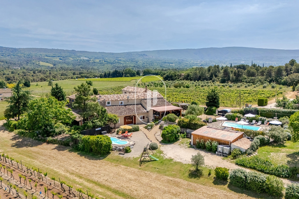 Luxury House for sale in Gargas, 1 090 000 €, Photo 1