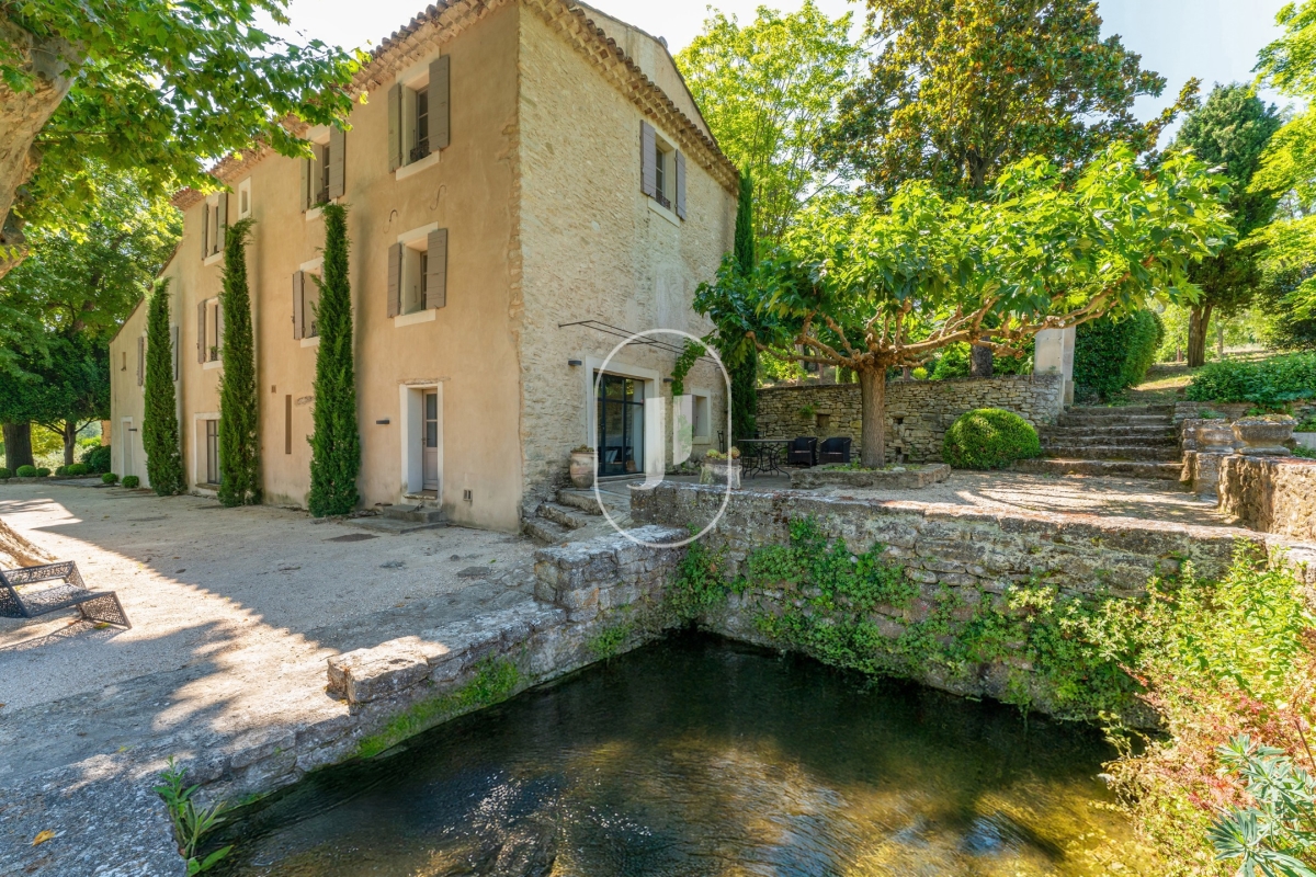 Luxury House for sale in Apt, 2 800 000 €, Photo 1
