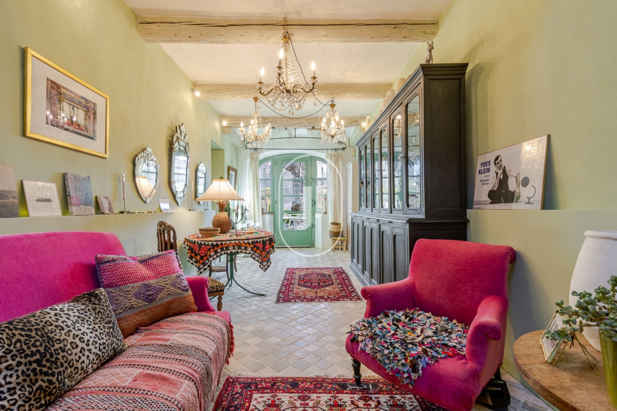 Luxury House for sale in Cabrières-d'Avignon, 880 000 €, Photo 1