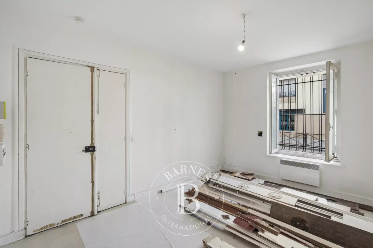 Appartement de luxe à vendre à Paris 6ème, 295 000 €, Photo 1
