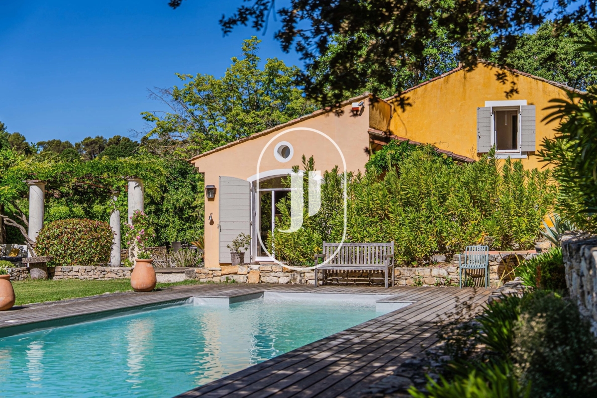 Maison de luxe à vendre à La Bastide-des-Jourdans, 1 450 000 €, Photo 1