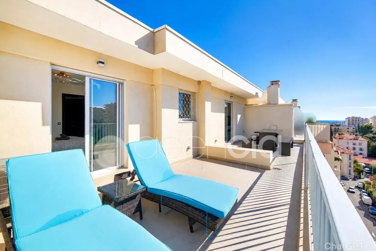 Luxury Apartment for sale in Cannes, 689 000 €, Photo 1