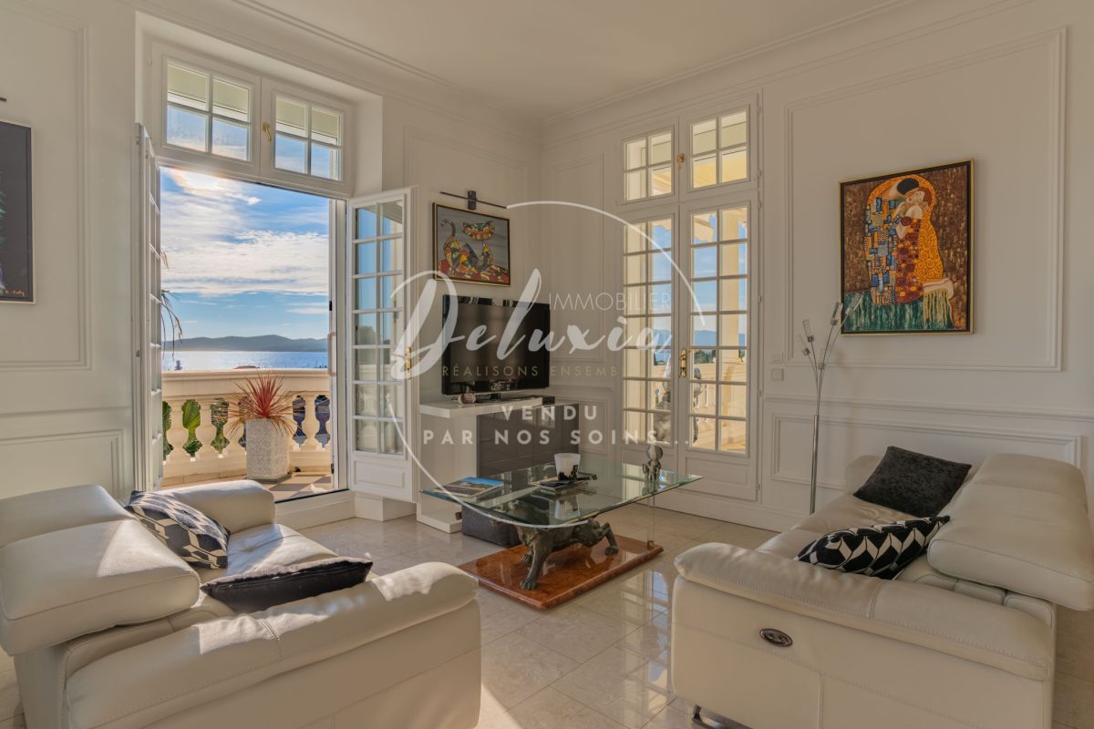 Appartement de luxe à vendre à Saint-Raphaël, 1 560 000 €, Photo 2