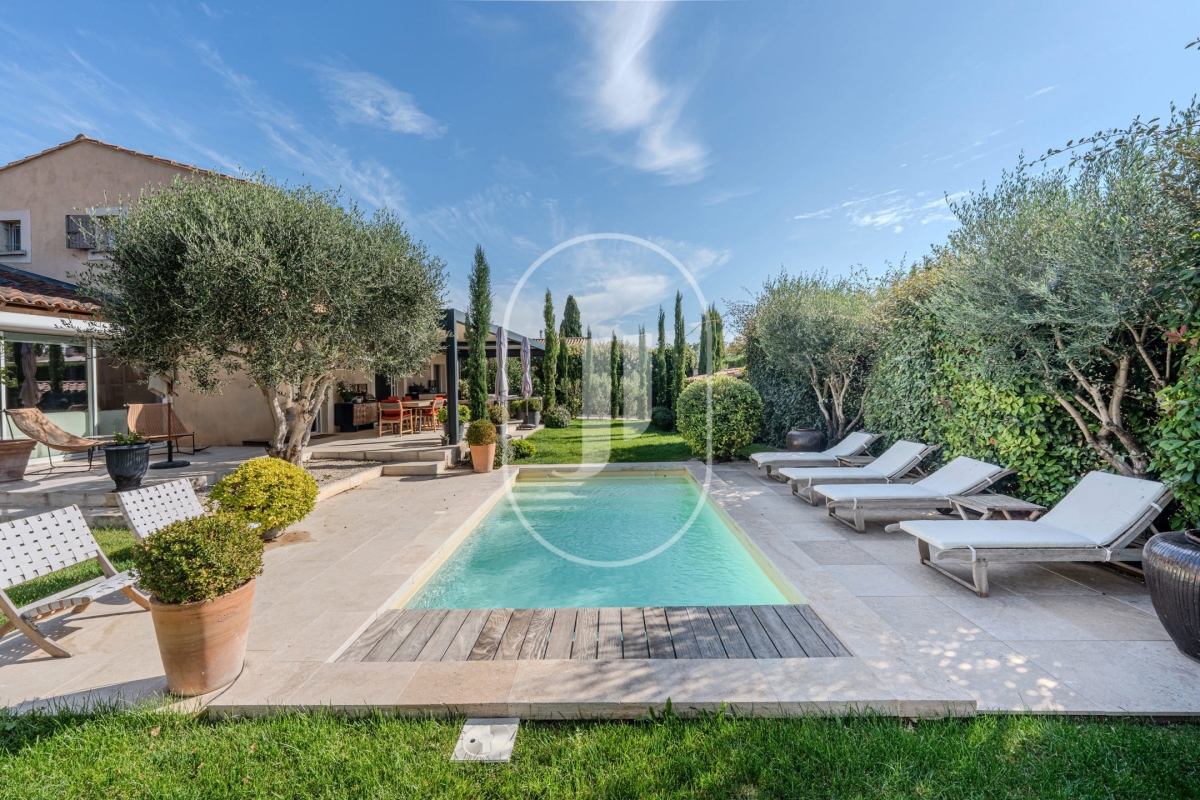 Maison de luxe à vendre à Maussane les Alpilles, 1 395 000 €, Photo 2