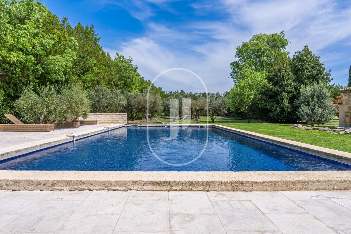 Luxury House for sale in Saint Étienne-du-Grès, 1 700 000 €, Photo 2
