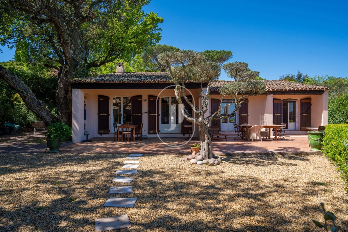 Maison de luxe à vendre à Grimaud, 1 800 000 €, Photo 2