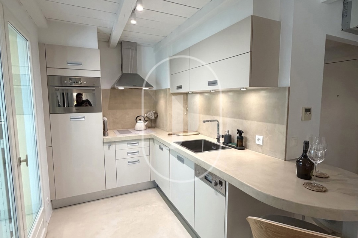 Appartement de luxe à vendre à Grimaud, 325 000 €, Photo 2