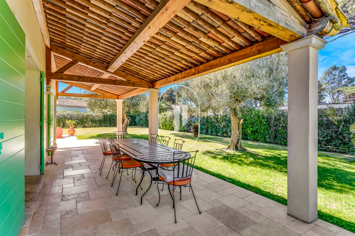 Maison de luxe à vendre à Saint-Tropez, 4 290 000 €, Photo 2