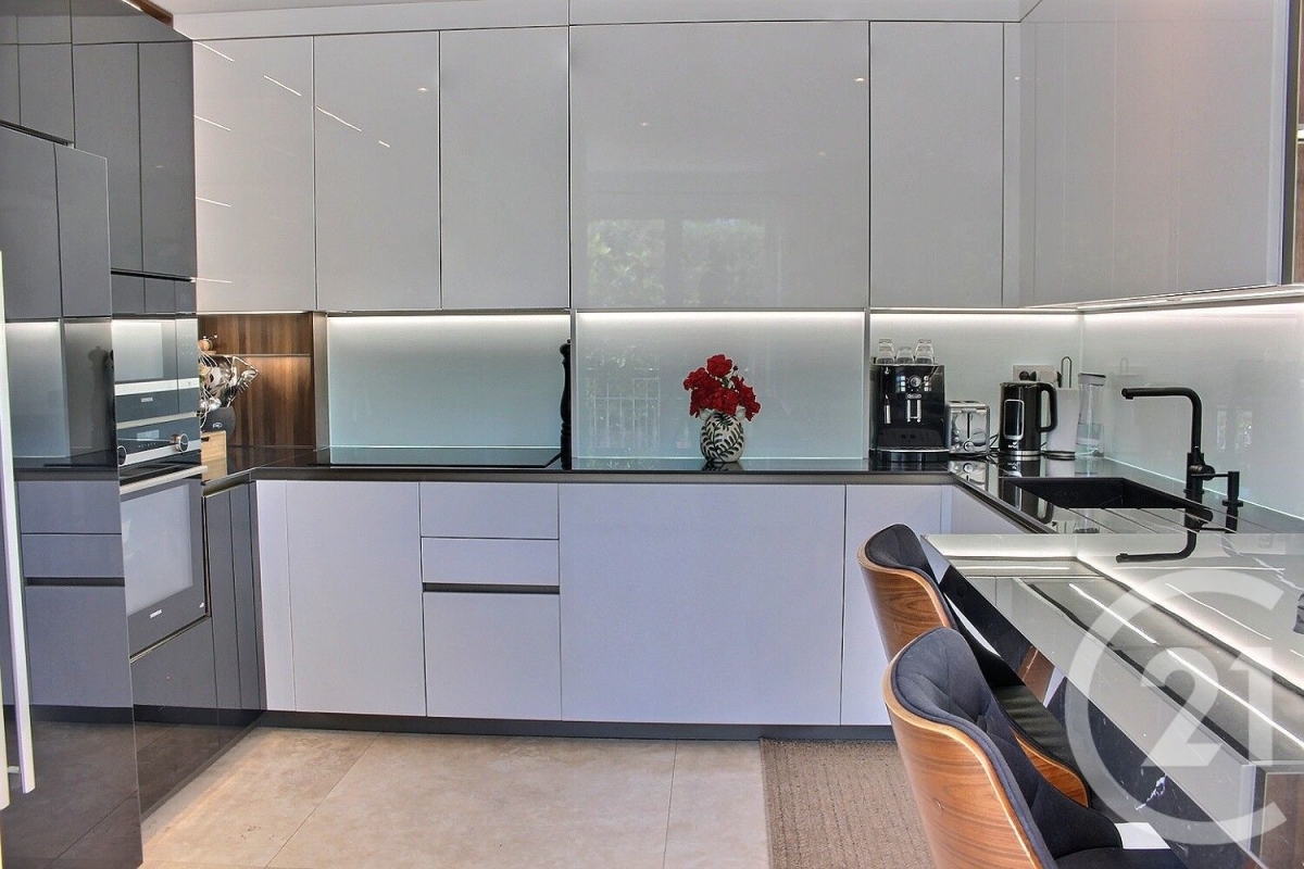 Luxury House for sale in Roquefort-les-Pins, 1 375 000 €, Photo 3