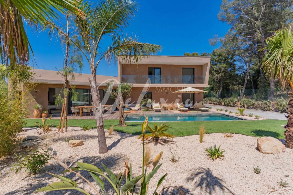 Luxury House for sale in Saint-Raphaël, 1 995 000 €, Photo 3