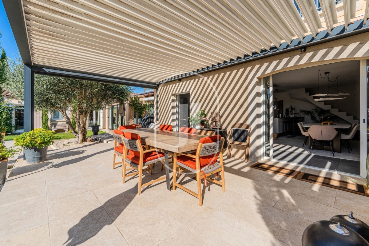 Maison de luxe à vendre à Maussane les Alpilles, 1 395 000 €, Photo 3