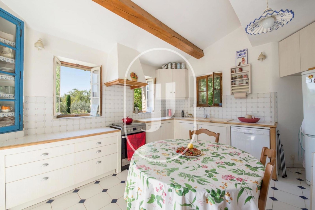 Maison de luxe à vendre à Gordes, 995 000 €, Photo 3
