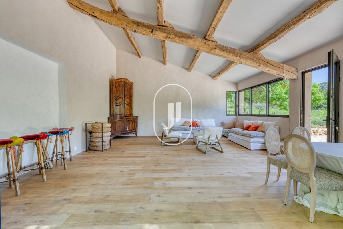 Maison de luxe à vendre à Saint Antonin du Var, 1 290 000 €, Photo 3