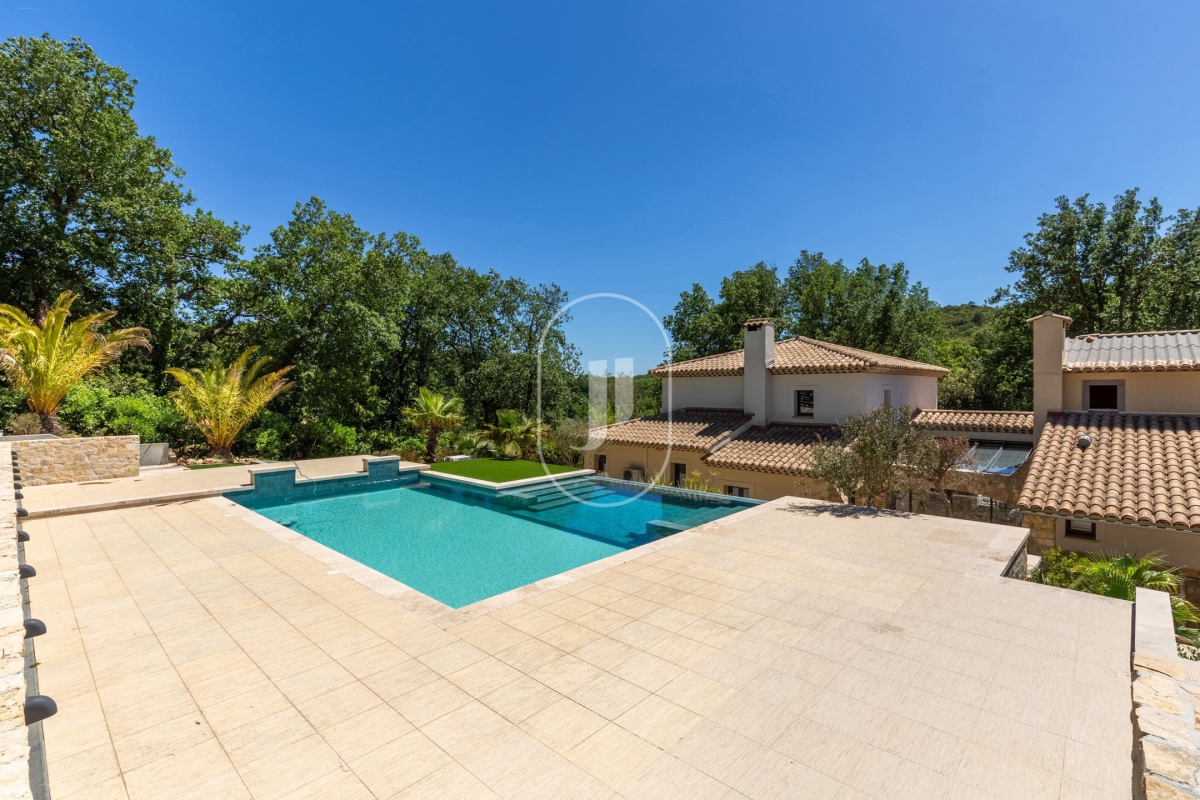Maison de luxe à vendre à Grimaud, 855 000 €, Photo 3