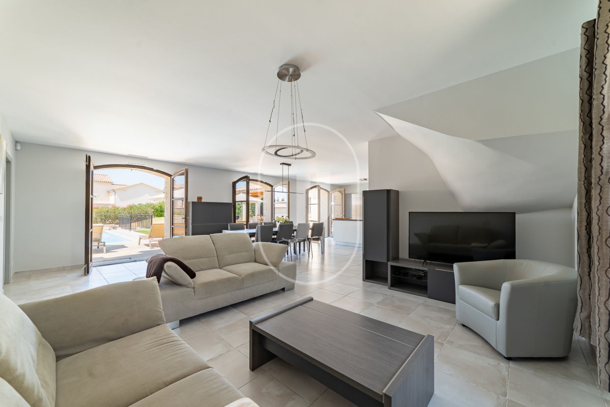 Maison de luxe à vendre à Garrigues Sainte Eulalie, 890 000 €, Photo 3