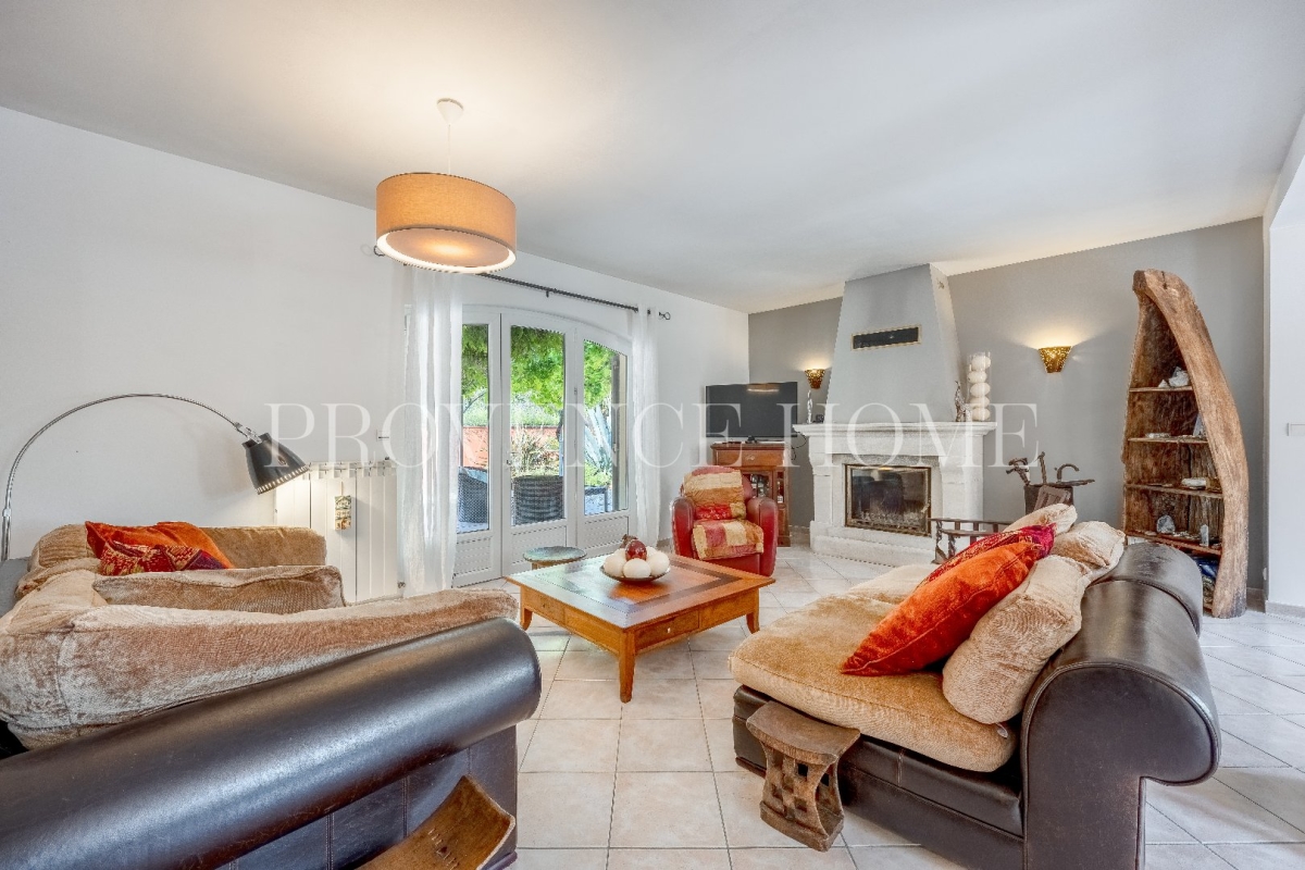 Maison de luxe à vendre à Maubec, 725 000 €, Photo 5