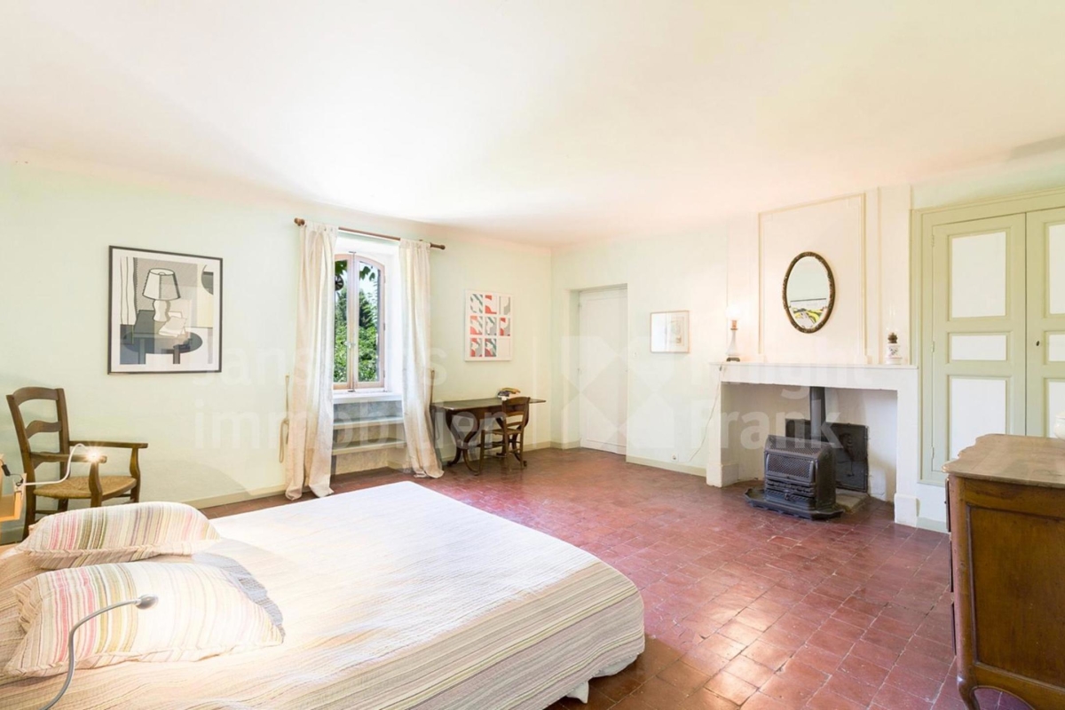 Maison de luxe à vendre à Gordes, 1 750 000 €, Photo 5