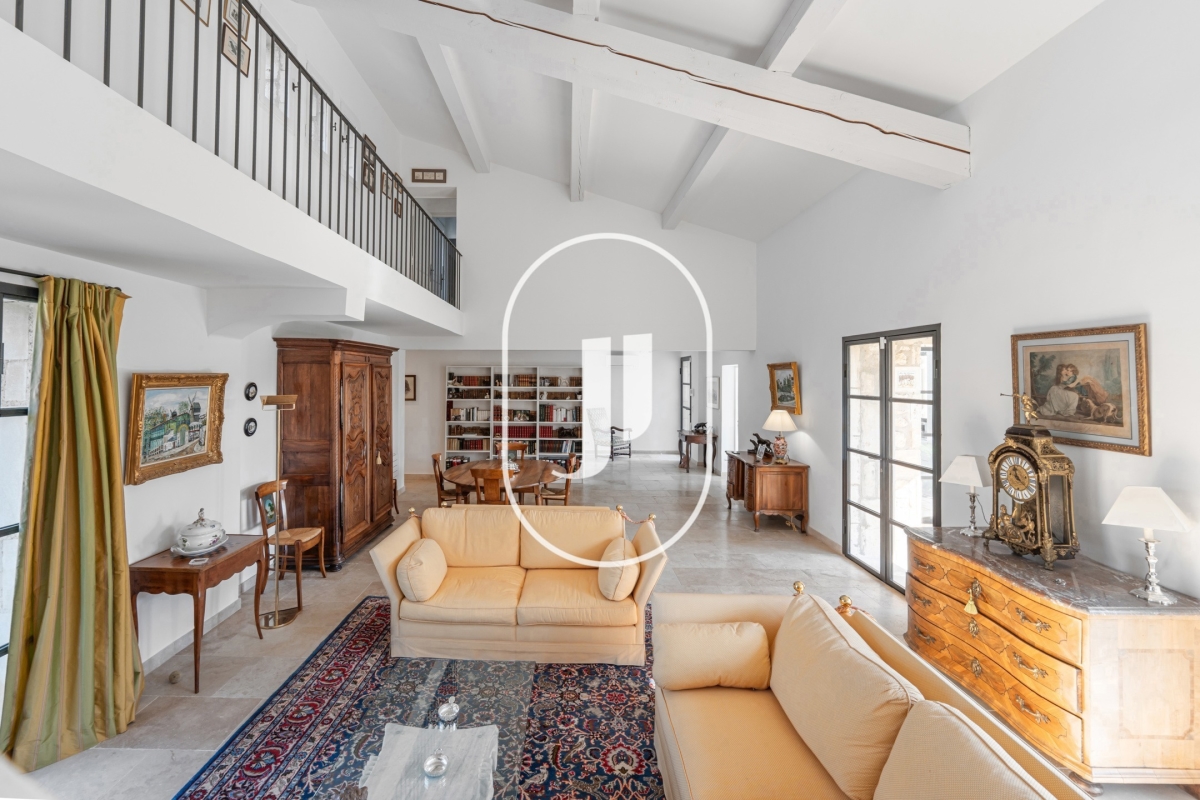 Luxury House for sale in Eygalières, 1 960 000 €, Photo 6