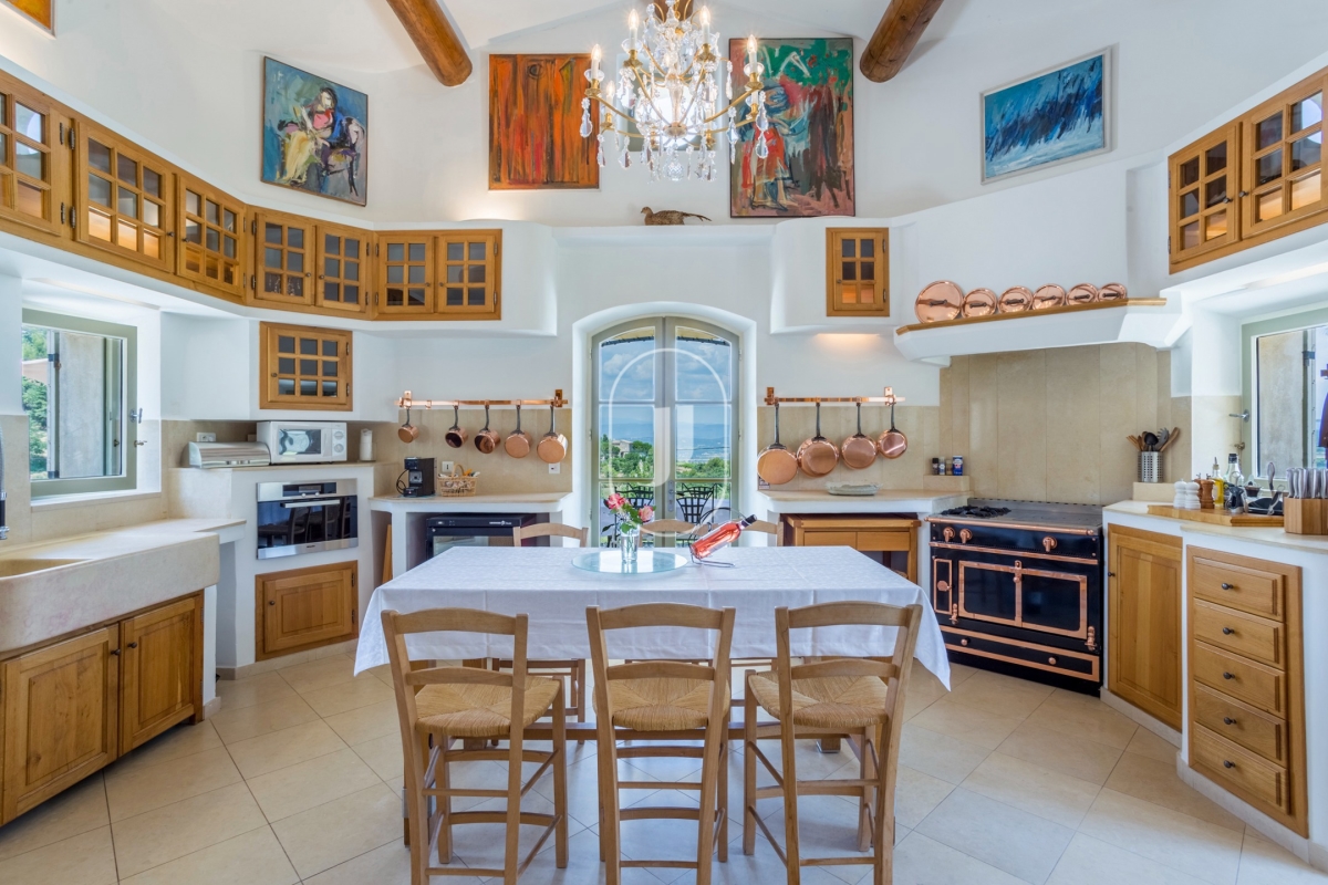 Luxury House for sale in Bonnieux, 2 690 000 €, Photo 6
