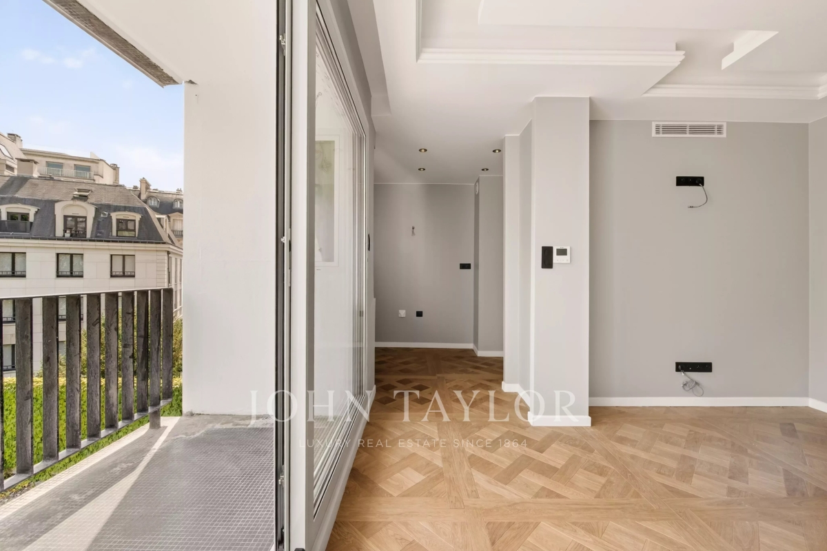 Luxury Apartment for sale in Paris 8ème, 695 000 €, Photo 6