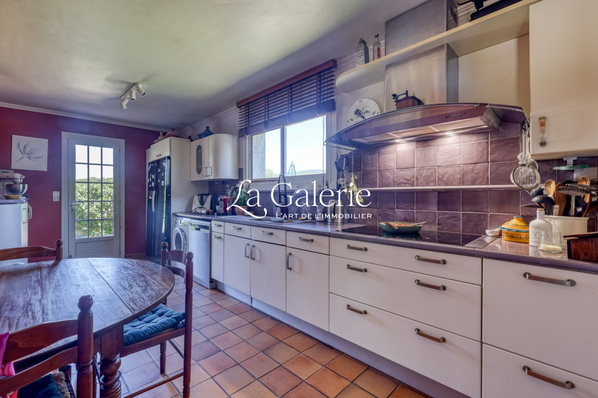 Maison de luxe à vendre à Sanary-sur-Mer, 1 560 000 €, Photo 7
