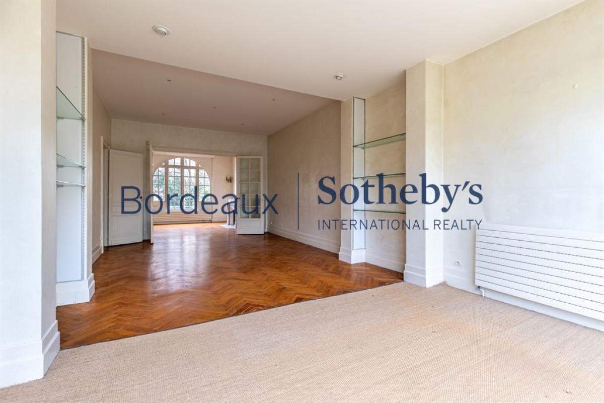 Maison de luxe à vendre à Bordeaux, 1 456 000 €, Photo 7