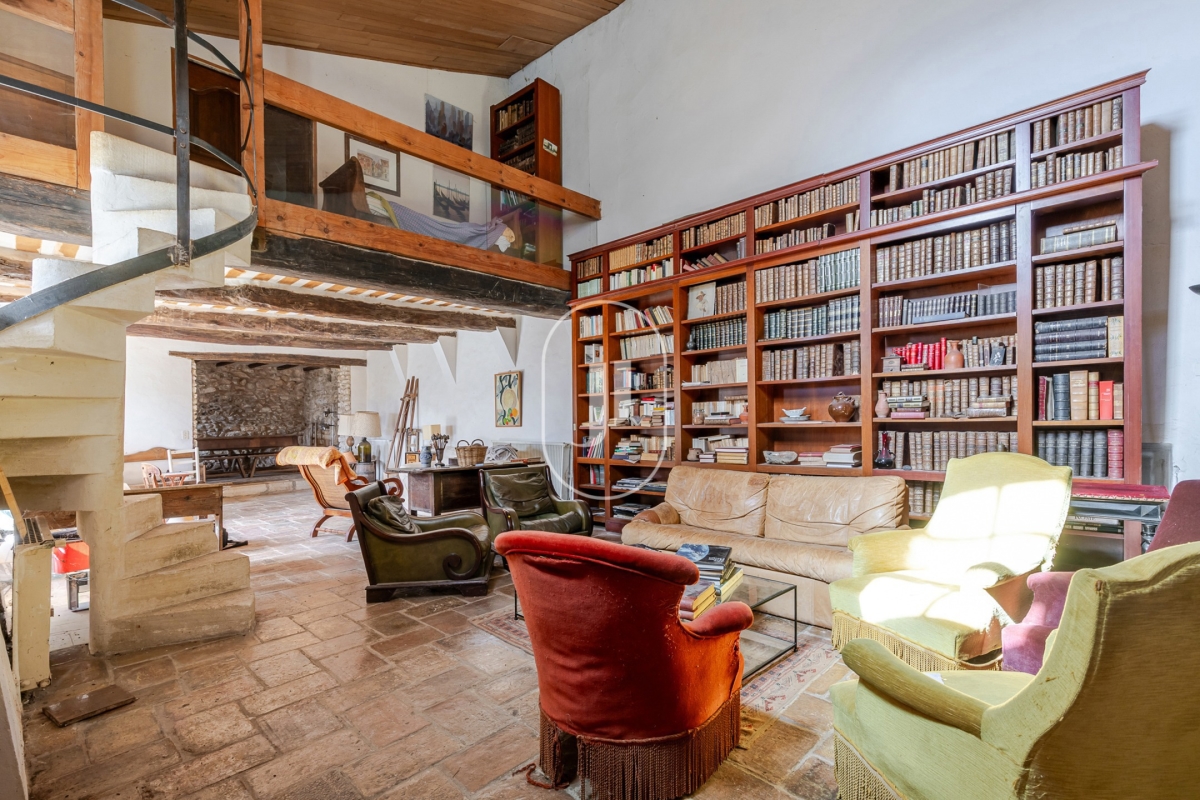 Luxury House for sale in Rustrel, 1 395 000 €, Photo 7