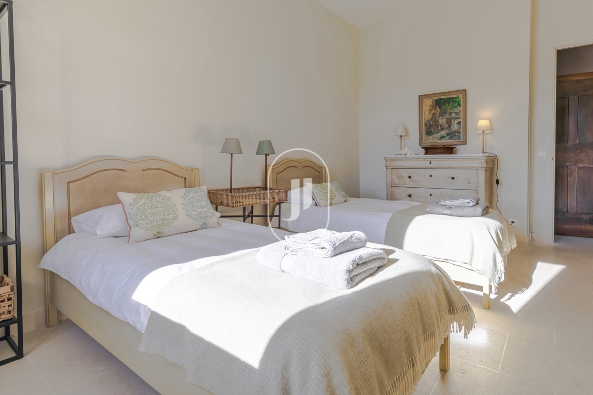 Maison de luxe à vendre à Gordes, 3 795 000 €, Photo 7