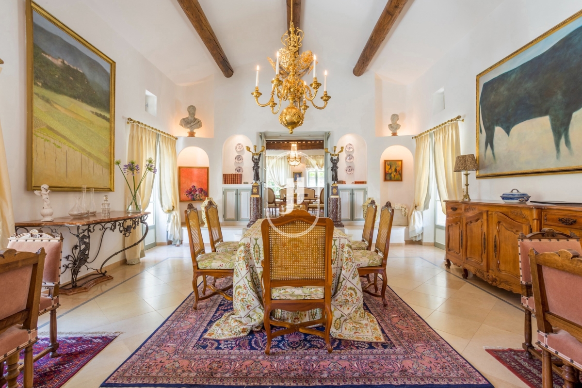 Luxury House for sale in Bonnieux, 2 690 000 €, Photo 7