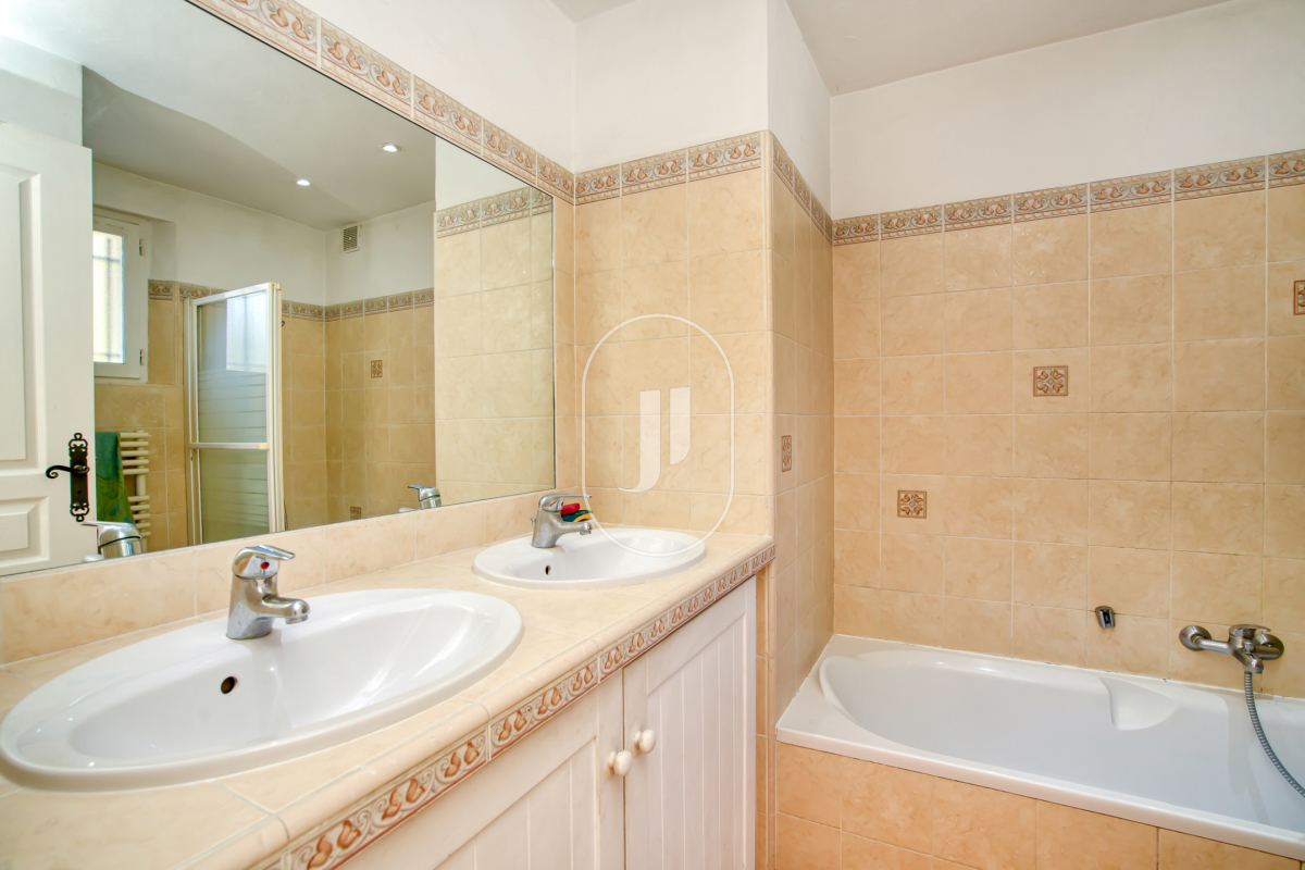 Maison de luxe à vendre à Le Plan-de-La-Tour, 780 000 €, Photo 7