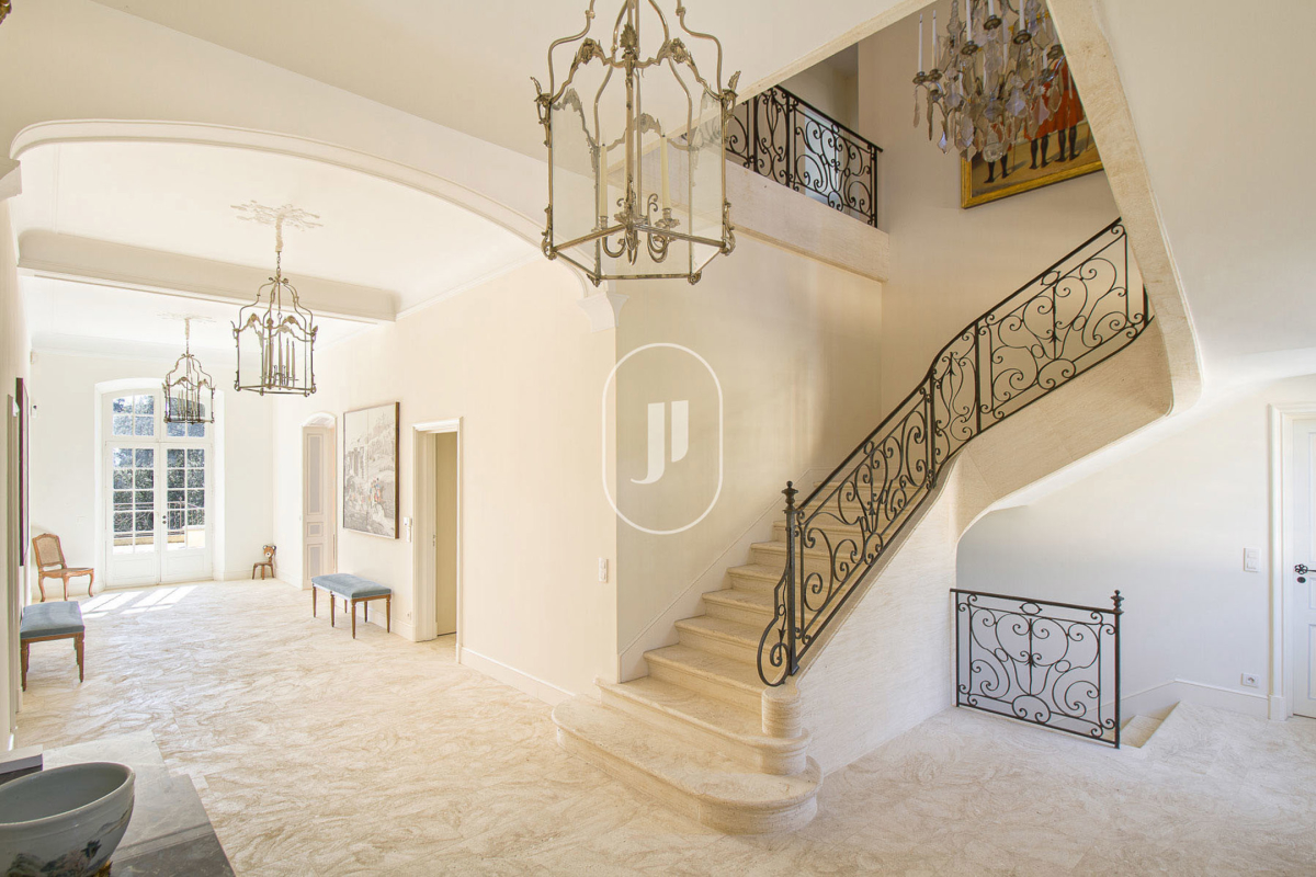 Luxury House for sale in Aix-en-Provence, 4 500 000 €, Photo 7