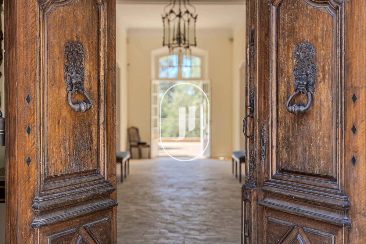 Maison de luxe à vendre à Aix-en-Provence, 4 500 000 €, Photo 7