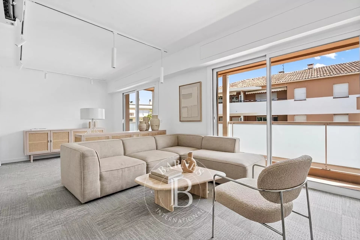 Luxury Apartment for sale in Sainte-Maxime, 499 000 €, Photo 1