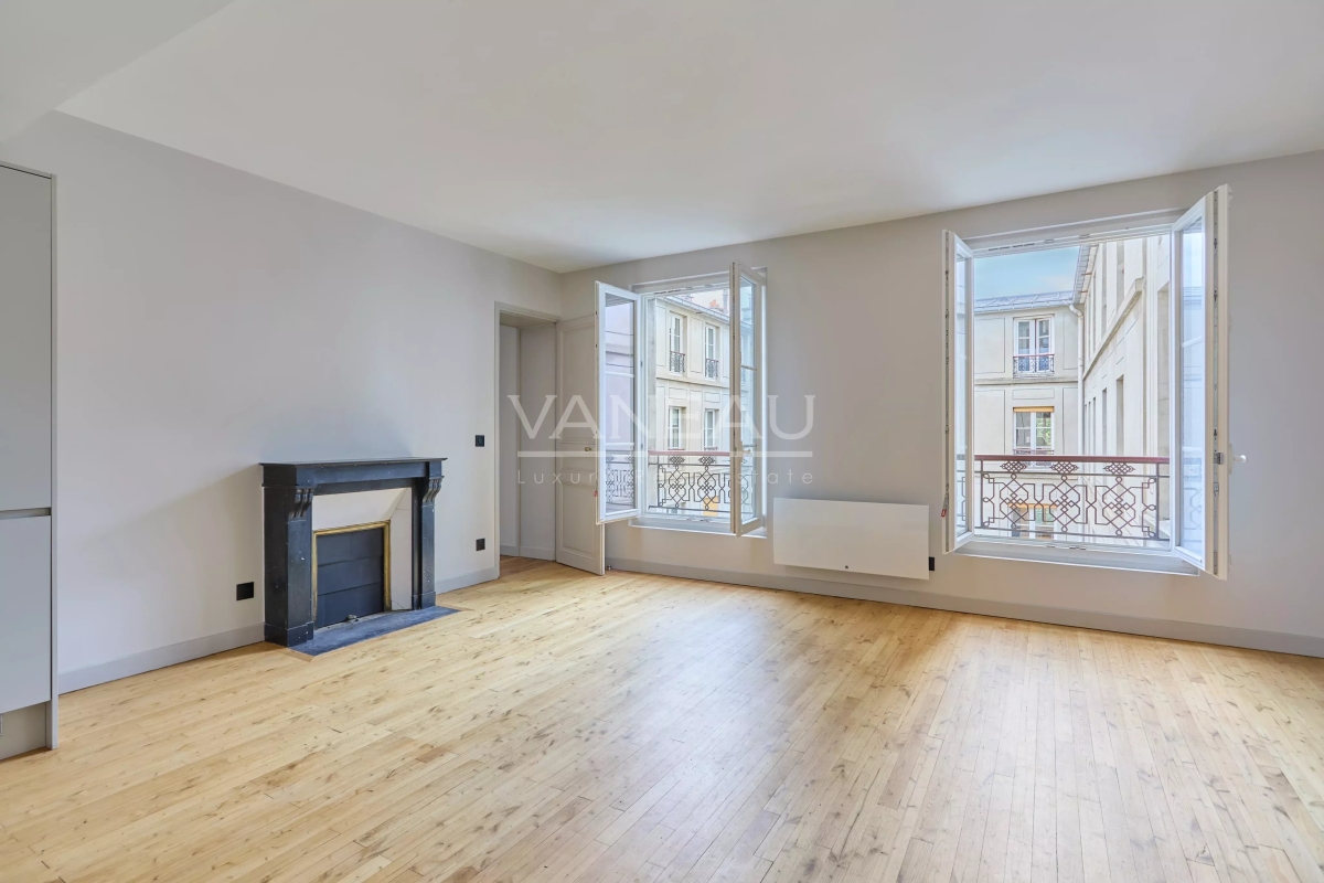 Appartement de luxe à vendre à Paris 7Ème, 1 070 000 €, Photo 1