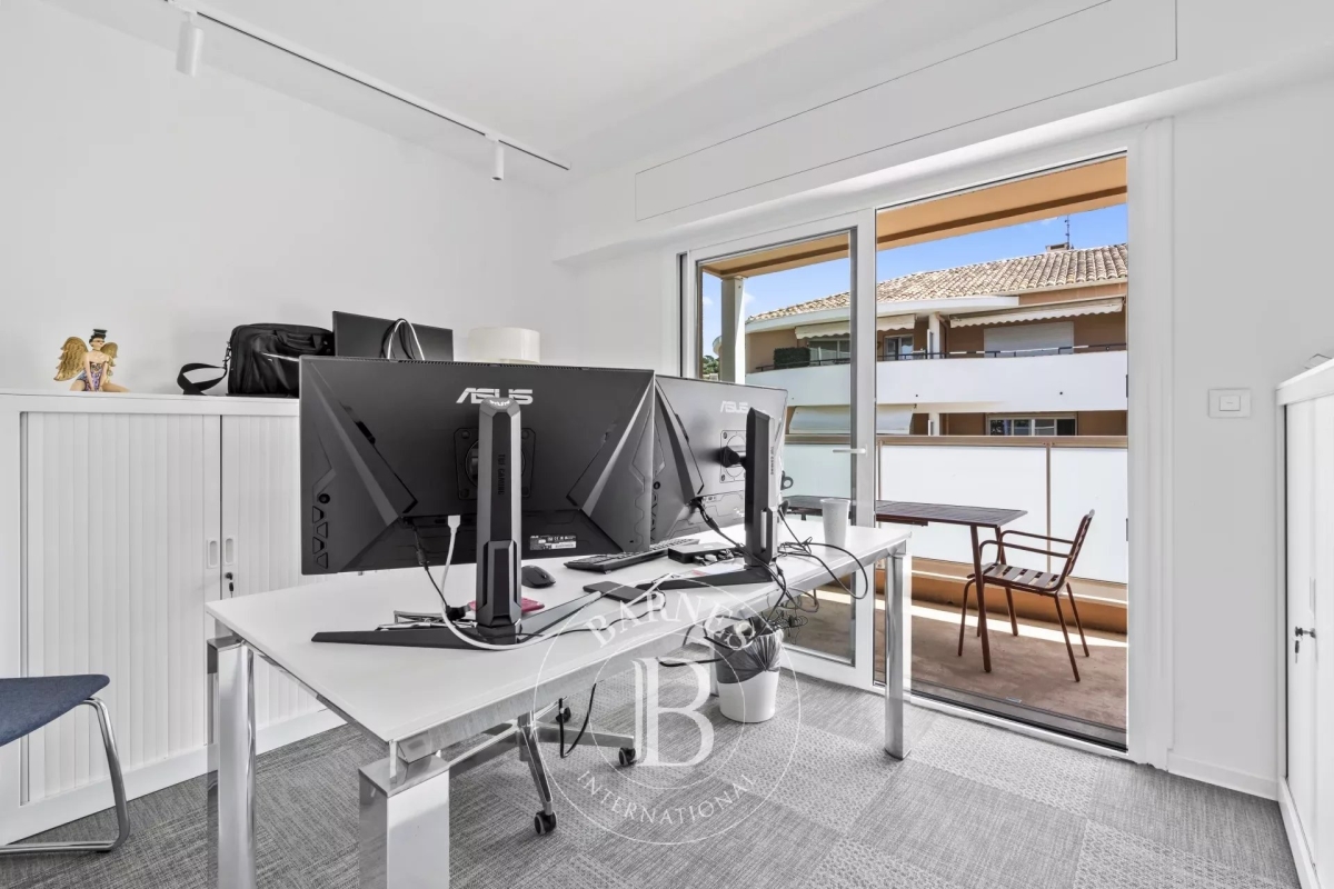 Luxury Apartment for sale in Sainte-Maxime, 499 000 €, Photo 3