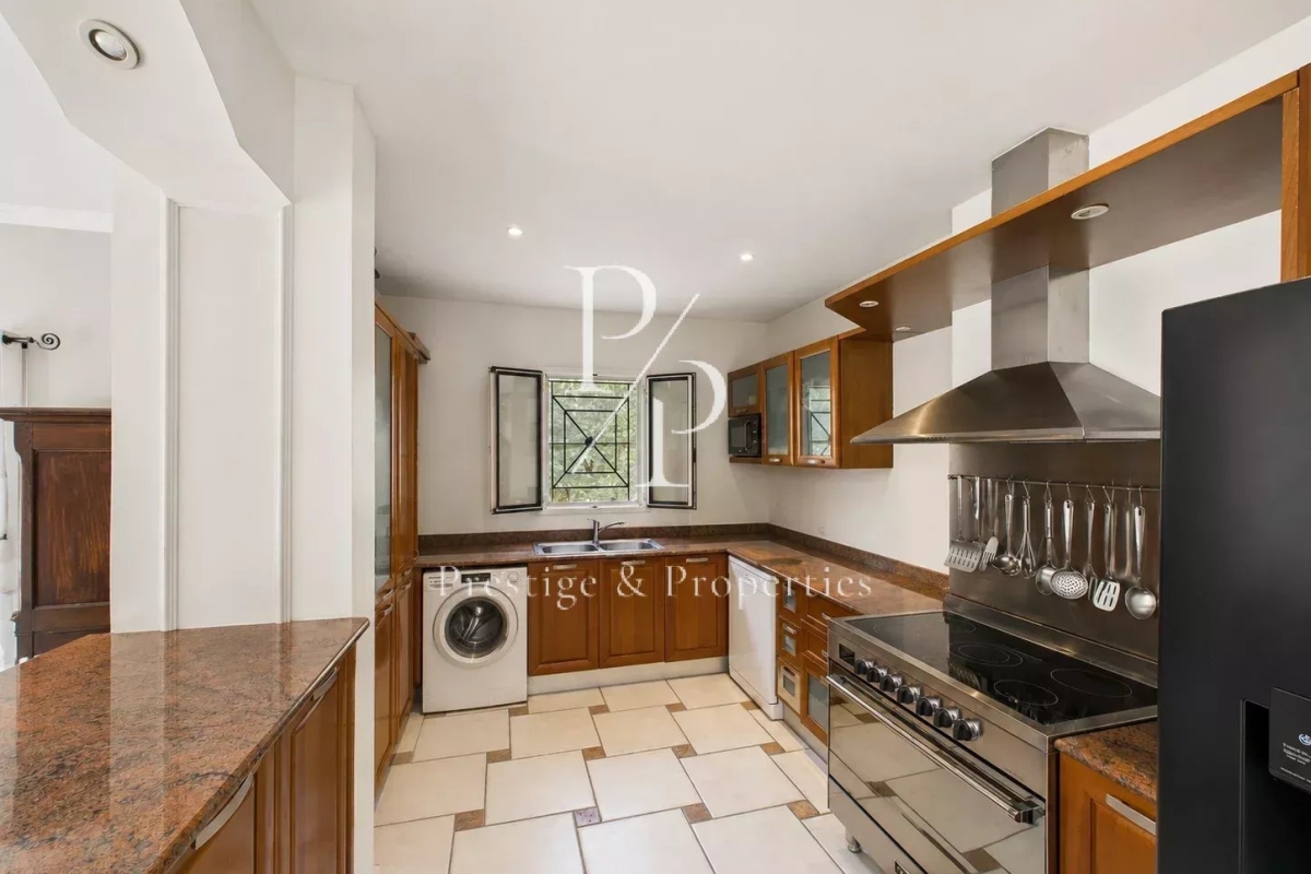 Maison de luxe à vendre à Mougins, 990 000 €, Photo 5