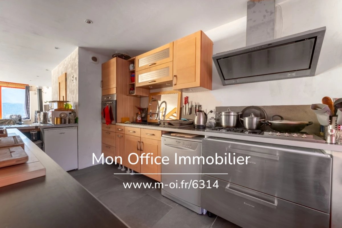 Appartement de luxe à vendre à Réotier, 390 000 €, Photo 5