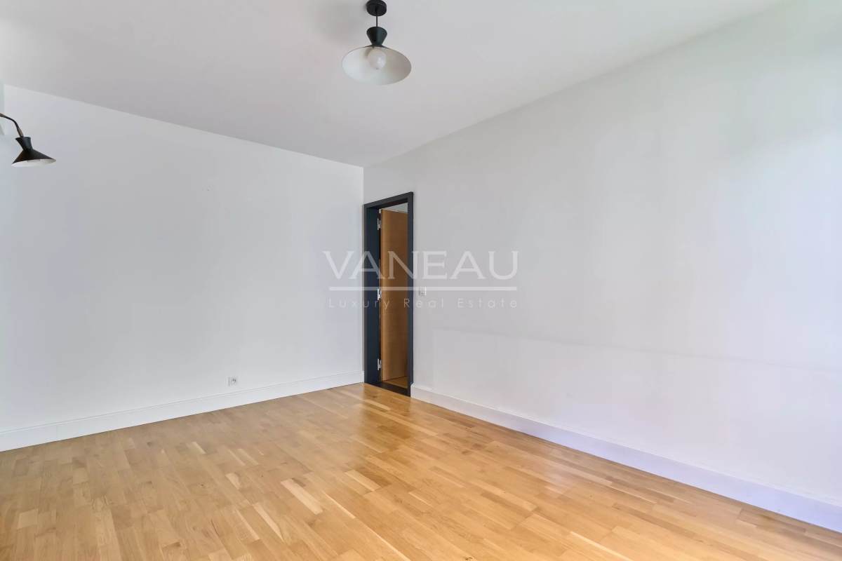 Luxury Apartment for sale in Courbevoie, 310 000 €, Photo 7