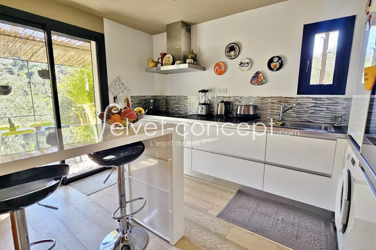 Luxury House for sale in Valbonne, 945 000 €, Photo 7