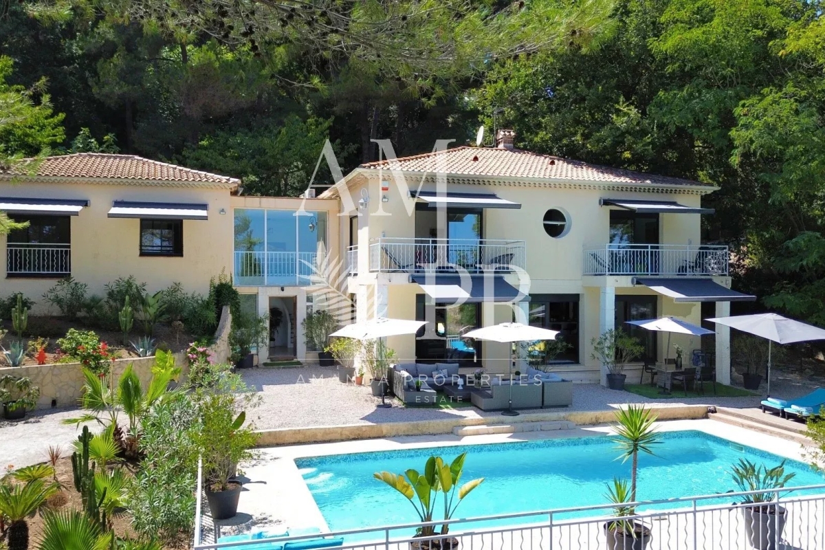 Luxury House for sale in Cannes, 3 490 000 €, Photo 1