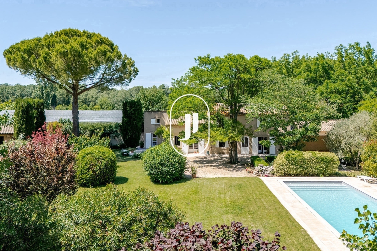 Maison de luxe à vendre à Cavaillon, 850 000 €, Photo 1