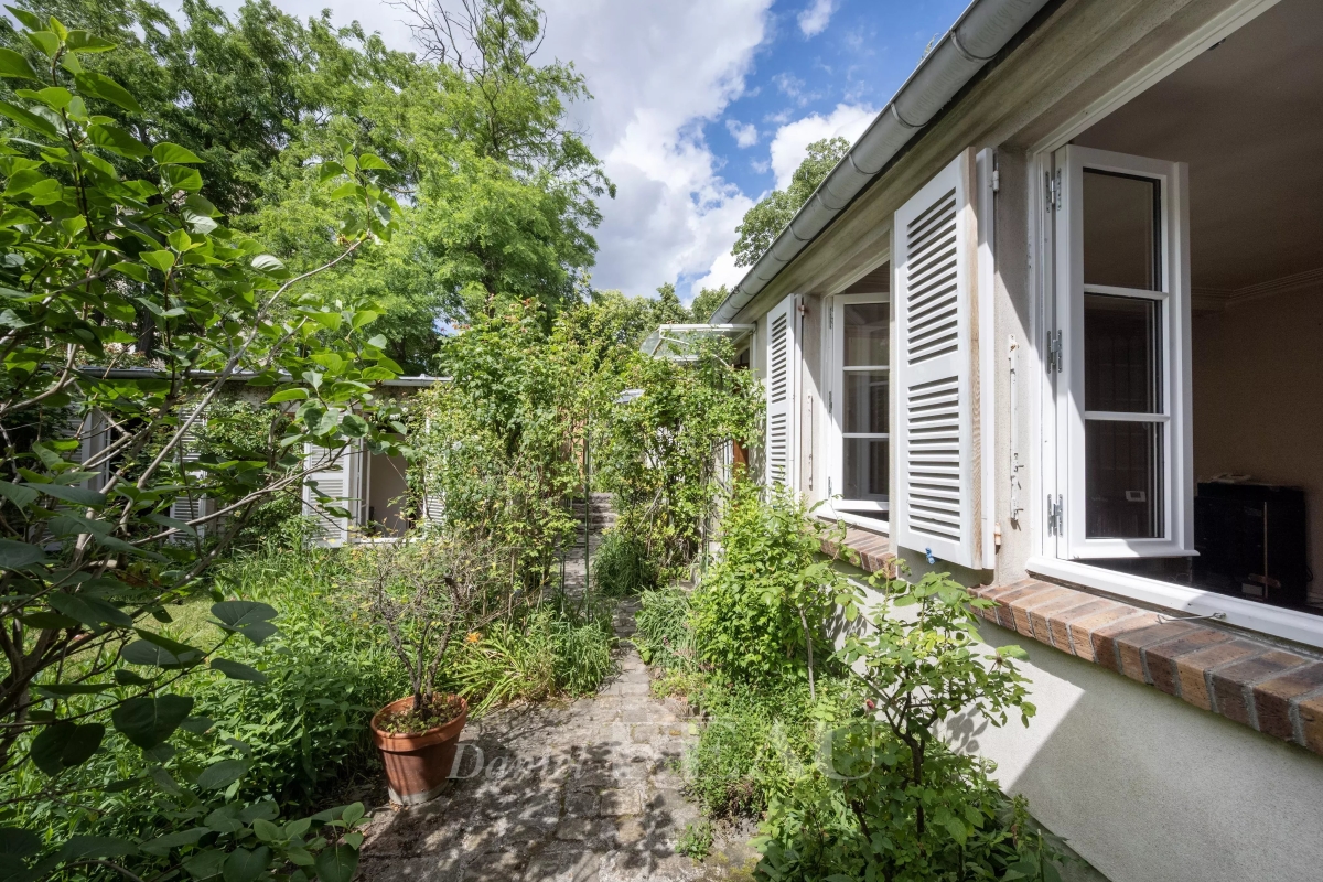 Maison de luxe à vendre à Paris 18Ème, 3 250 000 €, Photo 1