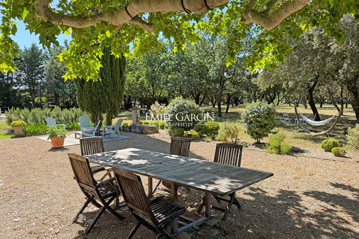 Maison de luxe à vendre à Carpentras, 880 000 €, Photo 2