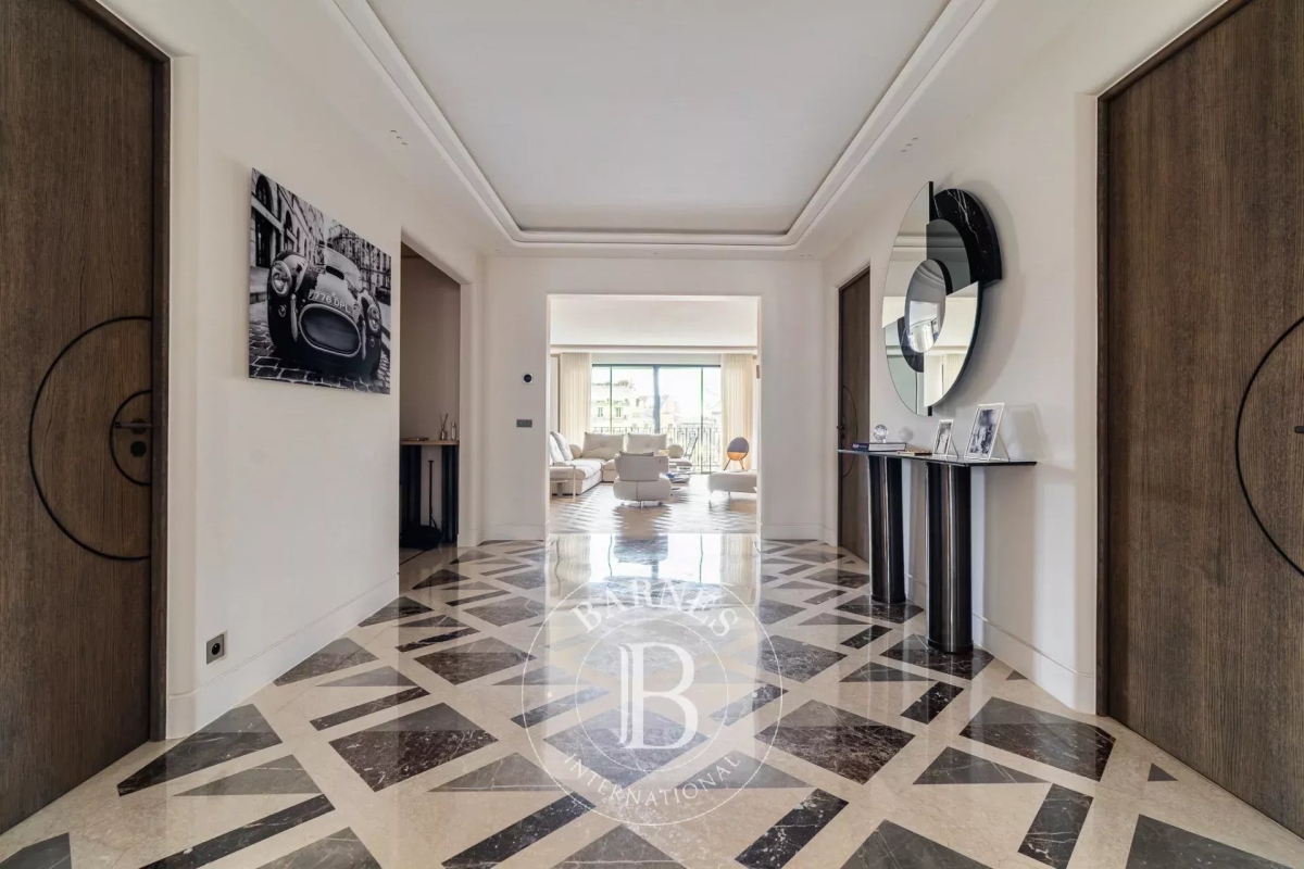 Luxury Apartment for sale in Paris 16Ème, 4 200 000 €, Photo 2