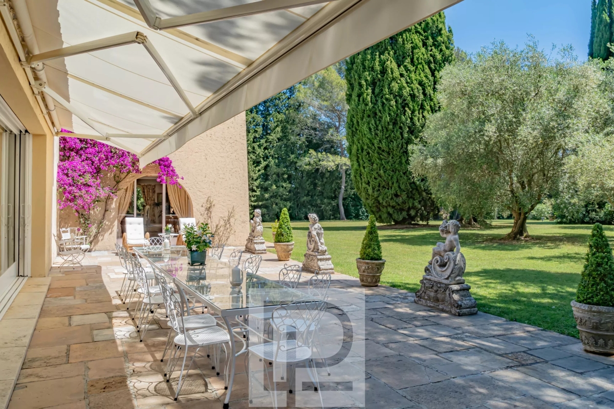 Maison de luxe à vendre à Auribeau-sur-Siagne, 2 750 000 €, Photo 2
