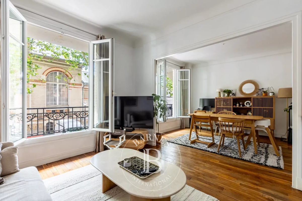 Luxury Apartment for sale in Boulogne-Billancourt, 895 000 €, Photo 2