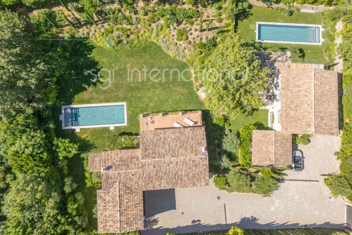 Maison de luxe à vendre à Saint-Tropez, 15 600 000 €, Photo 2