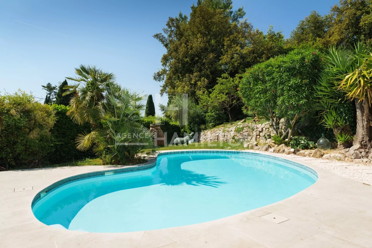 Luxury House for sale in Grasse, 890 000 €, Photo 3